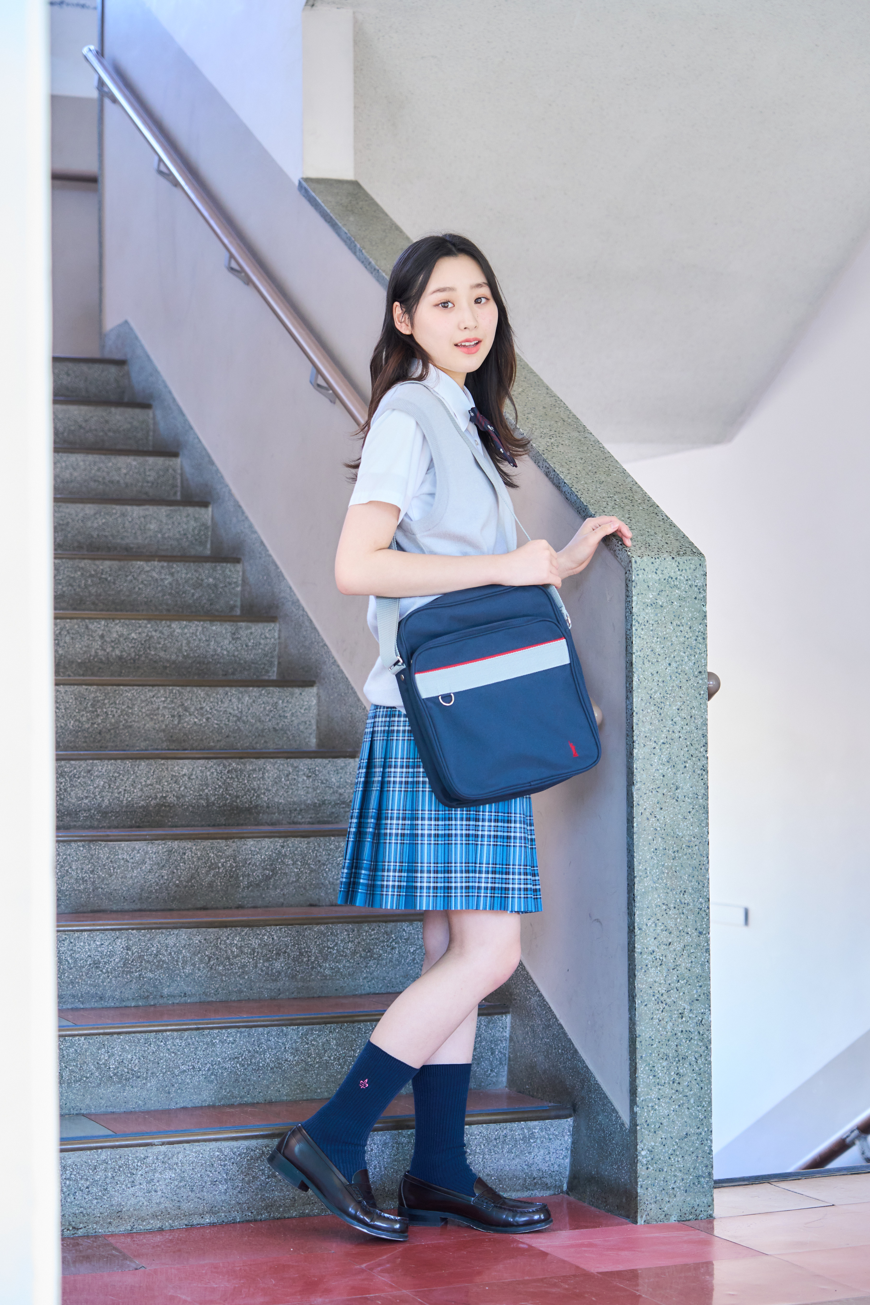 モデル身長 164cm　着用サイズ M-48